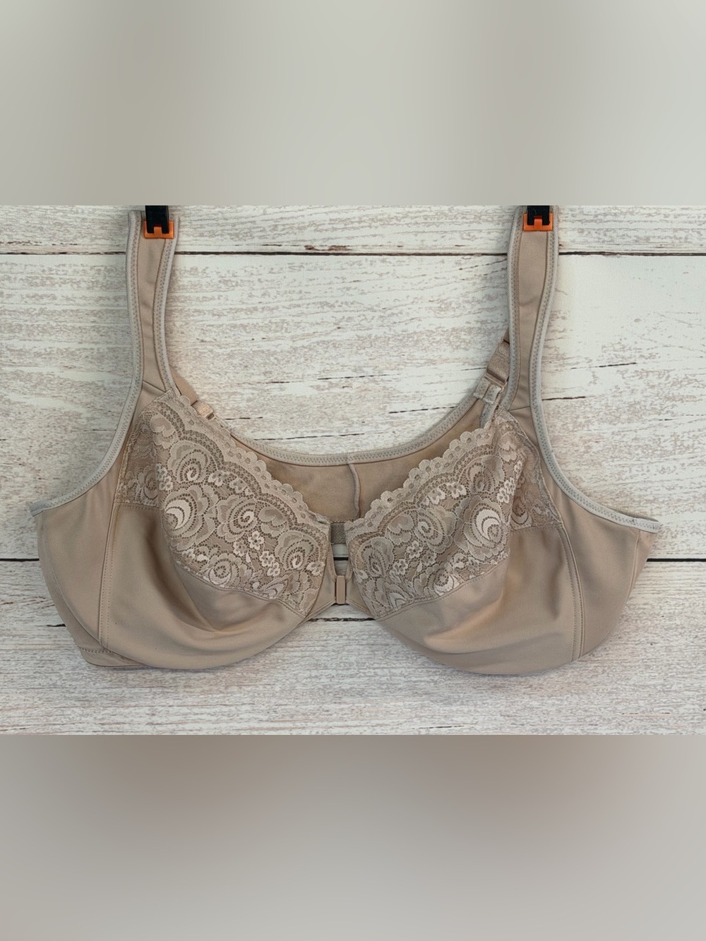 Glamorise Beige Lace-Accent Full Coverage Bra